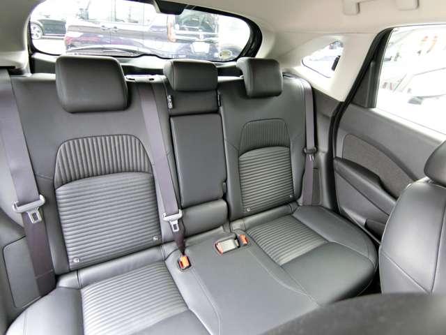 オーラ １．２　Ｇ　レザーエディション　純正ナビ・アラウンドビューモニター・プロ　シートヒータ　スマ－トキ－　整備記録簿　ＡＨＢ　ＬＥＤライト　ナビ＆ＴＶ　追従式クルーズコントロール　レーンキープ　アルミホイール　エアバッグ　エアコン（17枚目）