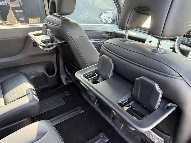 セレナ １．４　ｅ－ＰＯＷＥＲ　ルキシオン　弊社試乗車ＵＰ・前後ドライブレコーダー・プ　全周囲　Ｐアシスト　衝突軽減ブレーキ　地デジ　インテリジェントクルーズコントロール　サイドカメラ　１オーナー　バックカメラ　オートマチックハイビーム　ＥＴＣ（25枚目）