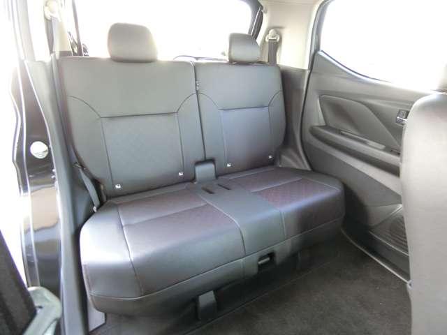 デイズ ６６０　ハイウェイスターＧターボ　純正ナビ・アラウンドビューモニター・　ワンオナ　禁煙　フルセグテレビ　車線逸脱警報装置　ＬＥＤヘッドライト　パワーウインドウ　フルオートエアコン　エアバック　メモリーナビ　記録簿　キーフリー　ＡＢＳ（13枚目）