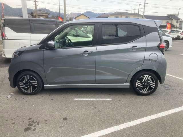 デイズ ６６０　ハイウェイスターＸ　プロパイロット　エディション　ＬＤＰ　セキュリティー　ワンオーナー車　ＬＥＤランプ　地デジ　インテリキー　バックモニター　キーフリーシステム　ＡＡＣ　メモリーナビ　点検記録簿　パワーウィンド　アルミホイール　ＡＢＳ　エアバッグ（3枚目）