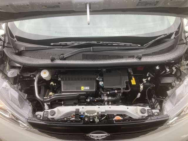 デイズ ６６０　Ｘ　アイドリングストップ付き　地デジフルセグ　エマ－ジェンシ－ブレ－キ　インテリキ－　運転席エアバッグ　バックモニタ　車線逸脱警報　イモビライザー　オートエアコン　キーレスエントリー　パワーウインドウ（17枚目）