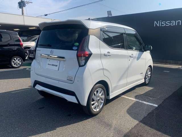 デイズ ６６０　ハイウェイスターＸ　衝突被害軽減ブレーキ　ワンオ－ナ－　両席エアバッグ　整備記録簿　衝突軽減ブレーキ　フルセグテレビ　ＬＥＤ　ドライブレコーダー　車線逸脱防止　バックモニター　ＡＷ　キーフリーシステム　イモビライザー（4枚目）