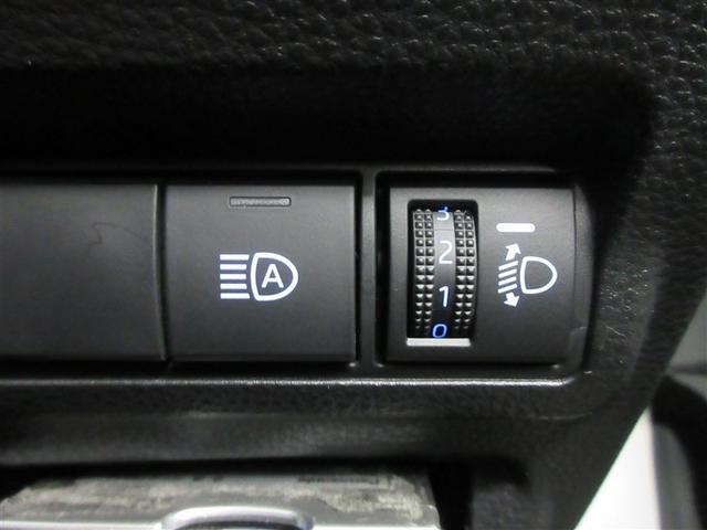 カローラクロス ハイブリッド　Ｚ　サンルーフ　ＤＶＤ再生　ミュージックプレイヤー接続可　バックカメラ　衝突被害軽減システム　ＥＴＣ　ドラレコ　ＬＥＤヘッドランプ　ワンオーナー　記録簿（22枚目）