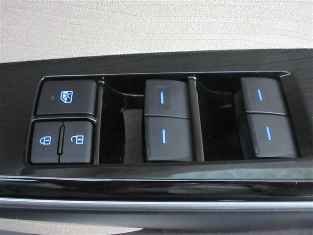 クラウンハイブリッド Ｓ　Ｃパッケージ　メモリーナビ　ＤＶＤ再生　バックカメラ　衝突被害軽減システム　ＥＴＣ　ドラレコ　ＬＥＤヘッドランプ　ワンオーナー（32枚目）