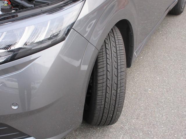 ノート １．２　Ｘ　当社社用車ＵＰ　９インチナビ　オートブレーキ　Ｗエアバック　ＬＥＤヘッド　ワンオーナー　スマートキー　Ｂモニター　点検記録簿　ＴＶナビ　メモリーナビゲーション　運転席エアバッグ　エアコン　パワーウィンドウ　ワンセグＴＶ　キーレス（27枚目）