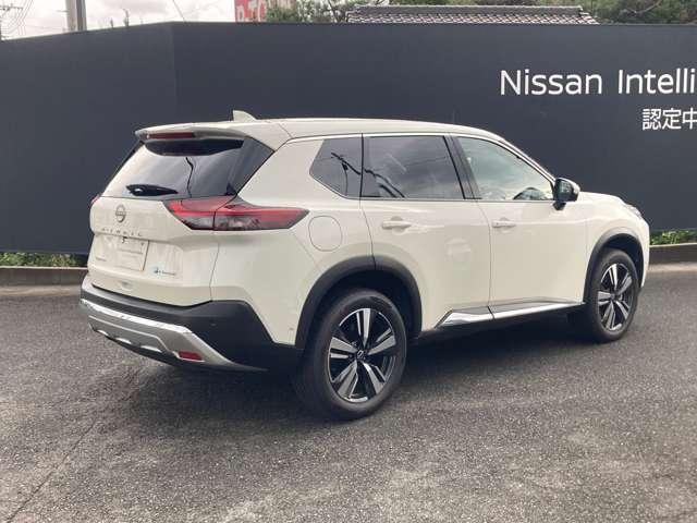 エクストレイル Ｇ　ｅ－４ＯＲＣＥ　４ＷＤ　当社試乗車ＵＰ　１オーナー　パークアシスト　禁煙　ＬＥＤヘッドランプ　ナビＴＶ　スマートキー　レーダークルーズ　ＬＫＡ　キーフリー　ＥＴＣ　４ＷＤ　アルミホイール　メモリーナビ　記録簿　バックカメラ　サイドカメラ（21枚目）