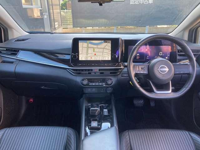 ノート Ｘ　日産コネクトナビドラレコＥＴＣスマートルームミラー　リアカメラ　衝突被害軽減ブレ－キ　全方位カメラ　ＥＴＣ付　アルミ　ＬＥＤヘッドライト　レーンアシスト　インテリジェントキー　ワンオーナー　整備記録簿　盗難防止システム　ワンセグＴＶ　ＴＶナビ　キーレス（3枚目）