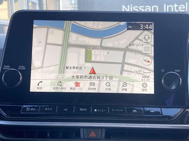 ノート Ｘ　日産コネクトナビドラレコＥＴＣスマートルームミラー　リアカメラ　衝突被害軽減ブレ－キ　全方位カメラ　ＥＴＣ付　アルミ　ＬＥＤヘッドライト　レーンアシスト　インテリジェントキー　ワンオーナー　整備記録簿　盗難防止システム　ワンセグＴＶ　ＴＶナビ　キーレス（4枚目）