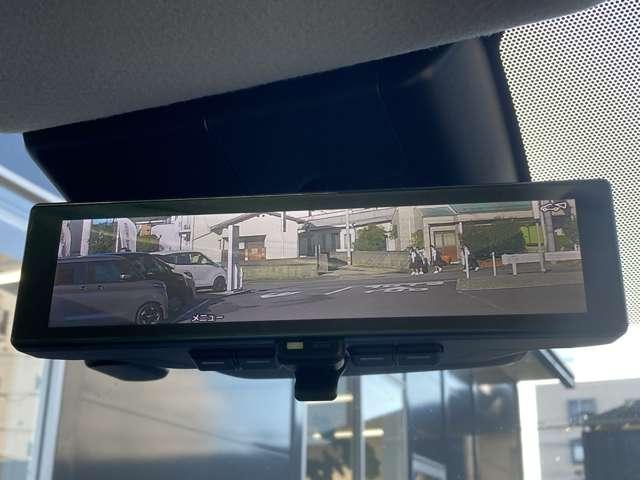 ノート Ｘ　日産コネクトナビドラレコＥＴＣスマートルームミラー　リアカメラ　衝突被害軽減ブレ－キ　全方位カメラ　ＥＴＣ付　アルミ　ＬＥＤヘッドライト　レーンアシスト　インテリジェントキー　ワンオーナー　整備記録簿　盗難防止システム　ワンセグＴＶ　ＴＶナビ　キーレス（12枚目）