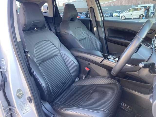 ノート Ｘ　日産コネクトナビドラレコＥＴＣスマートルームミラー　リアカメラ　衝突被害軽減ブレ－キ　全方位カメラ　ＥＴＣ付　アルミ　ＬＥＤヘッドライト　レーンアシスト　インテリジェントキー　ワンオーナー　整備記録簿　盗難防止システム　ワンセグＴＶ　ＴＶナビ　キーレス（15枚目）