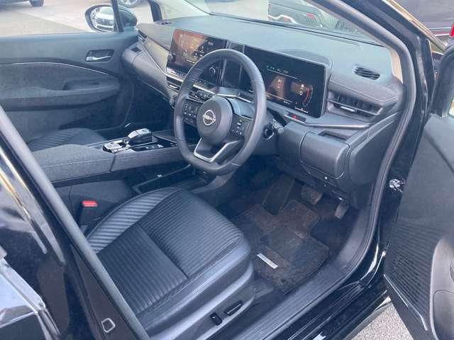 オーラ 1.2 G レザーエディション 当社社用車UP メーカーナビ アラウンドビ ワンオーナ 追突防止 レーダークルーズ 本革 車線逸脱警報装置 禁煙車 LED 盗難防止 記録簿 バックモニター ETC インテリジェントキー メモリーナビゲーション AW キーレスエントリー ABS(5枚目)