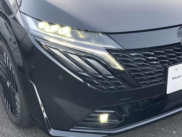 オーラ 1.2 G レザーエディション 当社社用車UP メーカーナビ アラウンドビ ワンオーナ 追突防止 レーダークルーズ 本革 車線逸脱警報装置 禁煙車 LED 盗難防止 記録簿 バックモニター ETC インテリジェントキー メモリーナビゲーション AW キーレスエントリー ABS(14枚目)