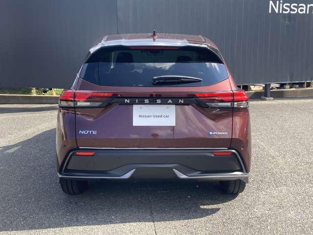 ノート １．２　Ｘ　ワンオーナー　メーカーナビ　リアカメラ　衝突被害軽減ブレ－キ　全方位カメラ　ＥＴＣ付　ＬＥＤヘッドライト　レーダークルーズ　レーンアシスト　インテリジェントキー　ワンオーナー　整備記録簿　盗難防止システム　ワンセグＴＶ　ＴＶナビ（3枚目）