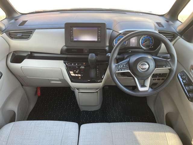 ルークス ６６０　Ｘ　ワンオーナー　左右オートスライドドア　アラモニ　前後衝突軽減ブレーキ　ワンオーナー車　スマートキー　定期点検記録簿　キーフリー　ドライブレコーダー　ｉ－ｓｔｏｐ　フルオートエアコン　パワーウインドウ　バックカメラ　盗難防止　Ｗエアバック（7枚目）