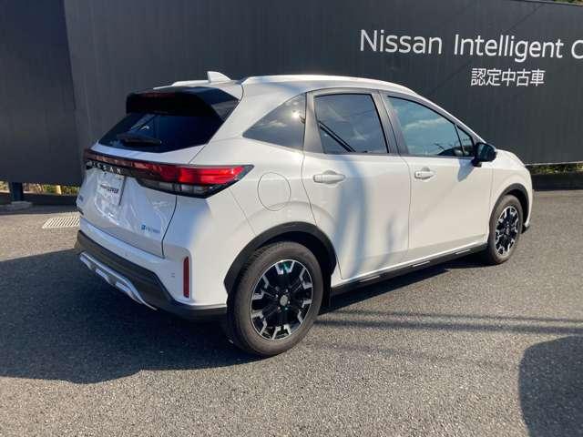 ノート １．２　ＡＵＴＥＣＨ　クロスオーバー　当社試乗車ＵＰ　メーカーナビ　スマートキ　踏み間違い衝突防止アシスト　３６０°カメラ　ＬＤＡ　禁煙　ＬＥＤヘッドランプ　バックカメラ　フルオートエアコン　アルミホイール　メモリーナビ　ＡＢＳ　ＥＴＣ　盗難防止システム　１オーナー（17枚目）