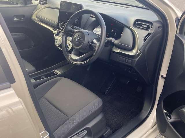 アクア 1.5 Z 衝突被害軽減ブレーキ LEDヘッドライト イモビライザー アルミホイール オートクルーズコントロール 点検記録簿 エアコン カーテンエアバッグ ETC キーレス パワーウインドウ ABS アイドリングS エアバッグ Bカメ(9枚目)