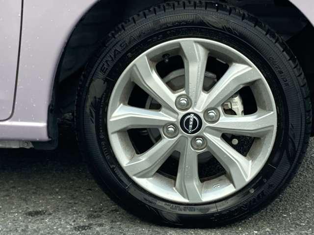 デイズ ６６０　Ｘ　当社社用車ＵＰ　純正ナビ　地デジフルセグ　エマ－ジェンシ－ブレ－キ　インテリキ－　運転席エアバッグ　バックモニタ　オートエアコン　キーレスエントリー　パワーウインドウ　記録簿　ＰＳ　ナビＴＶ　ＡＢＳ（10枚目）