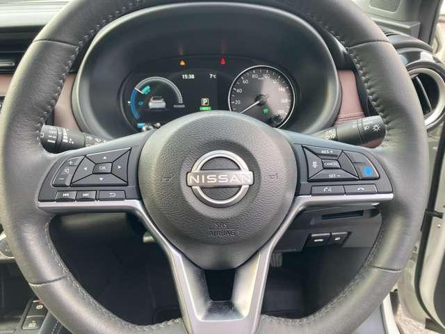 キックス １．２　Ｘ　ツートーン　インテリアエディション　（ｅ－ＰＯＷ　ブラウン内装　当社社用車ＵＰ　純正ナビ　ハイビームアシスト　レーンアシスト　フルセグ　全周囲カメラ　ＬＥＤヘッドランプ　踏み間違い防止　スマートキー　メモリーナビ　オートエアコン　ＡＣＣ　Ｂカメラ（14枚目）