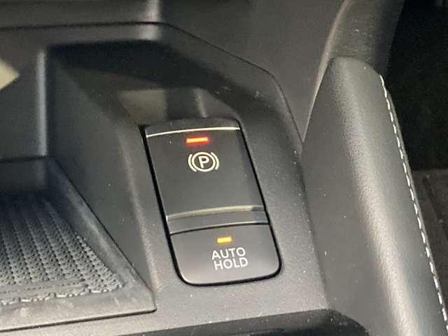 キックス １．２　Ｘ　（ｅ－ＰＯＷＥＲ）　当社試乗車ＵＰ　純正ナビ　ＡＢＳ　エアコン　パワーウィンドウ　衝突被害軽減ブレーキ　フルセグＴＶ　ＬＥＤヘッドランプ　禁煙車　レーダークルーズコントロール　スマートキー　アルミホイール　ワンオーナー（13枚目）