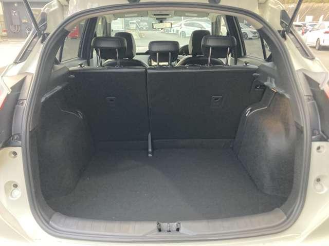 キックス １．２　Ｘ　（ｅ－ＰＯＷＥＲ）　当社試乗車ＵＰ　純正ナビ　ＡＢＳ　エアコン　パワーウィンドウ　衝突被害軽減ブレーキ　フルセグＴＶ　ＬＥＤヘッドランプ　禁煙車　レーダークルーズコントロール　スマートキー　アルミホイール　ワンオーナー（20枚目）