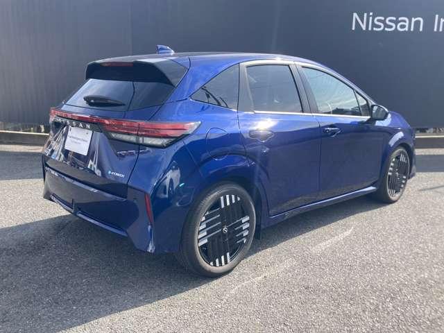 オーラ １．２　Ｇ　当社社用車ＵＰ　純正ナビ　フルセグテレビ　ハイビームアシスト　ＥＴＣ車載器　アルミ　ＬＤＷ　ＬＥＤライト　バックモニター　禁煙　エアバッグ　サイドエアバッグ　記録簿　メモリーナビ　パワーステアリング（4枚目）