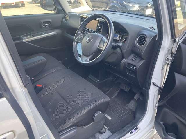 デイズルークス ６６０　ハイウェイスター　ターボ　社外ナビ　アラウンドビューモニター　助手席エアバック　アルミ　ＨＤＤナビ　Ｓキー　バックカメラ　サイドカメラ　ＡＡＣ　ワンセグＴＶ　ＡＢＳ　記録簿　パワーウィンドウ　パワーステアリング　アラビュー（6枚目）