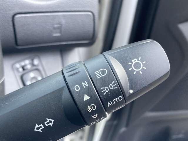 デイズルークス ６６０　ハイウェイスター　ターボ　社外ナビ　アラウンドビューモニター　助手席エアバック　アルミ　ＨＤＤナビ　Ｓキー　バックカメラ　サイドカメラ　ＡＡＣ　ワンセグＴＶ　ＡＢＳ　記録簿　パワーウィンドウ　パワーステアリング　アラビュー（15枚目）