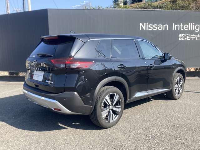 エクストレイル 1.5 G e-4ORCE 4WD 当社社用車UP メーカーナビ LDW フルセグTV LEDライト 点検記録簿 AW オートエアコン パークアシスト シートヒータ ETC サイドカメラ 禁煙 バックカメラ 盗難防止システム ナビTV(4枚目)