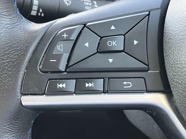 ���㕔���ȁ���Ȃ���l�̕��ł�����������X�y�[�X���m�ہB�������[���V�[�g�̃N�b�V�������_�炩�������O�h���C�u�̔�J���y�����Ă���܂��B