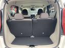 ラゲッジルームです。開口も大きく荷物も積載しやすいです。