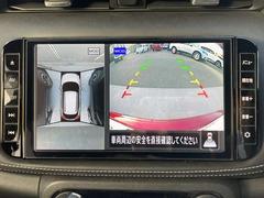 アラウンドビューモニターは４方のカメラで真上から車を見たようにモニターで確認ができる日産の自慢の装備です。是非実際の車で体感してみてください。 7