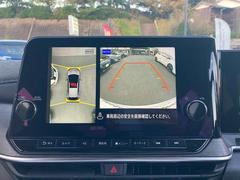 �����饦��ɥӥ塼��˥���������ޤ򿿲����鸫�������Ƥ��뤫�Τ褦�˼��Ϥξ�����ľ��Ū���İ������¿�������֤�����ޤ��� 4