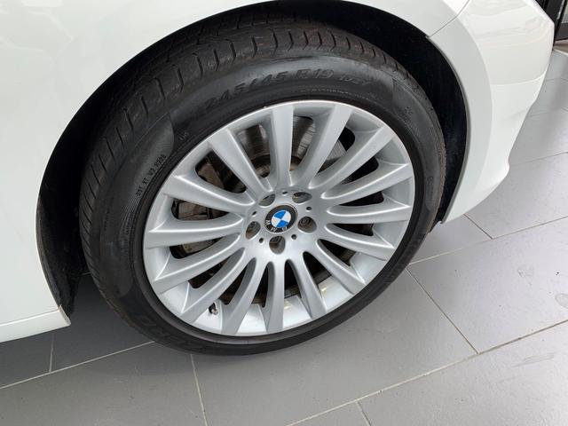 550iグランツーリスモ 1オーナー サンルーフ 本革(19枚目)