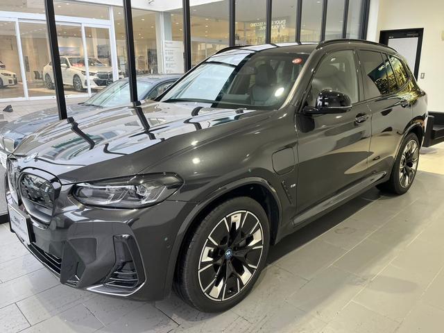 ＢＭＷ ｉＸ３