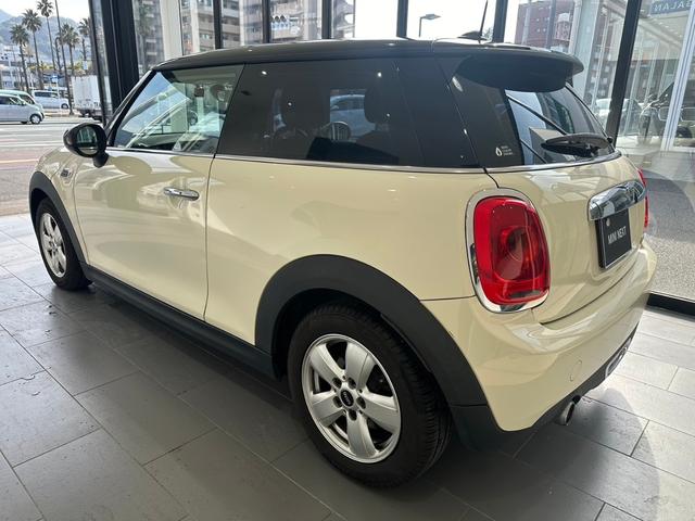 ＭＩＮＩ クーパーＤ　認定中古車　バックカメラ　ＥＴＣ（8枚目）