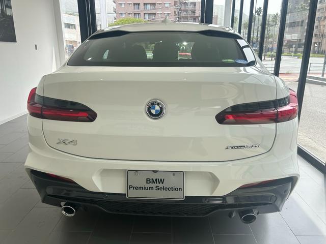 Ｘ４ ｘＤｒｉｖｅ　３０ｉ　Ｍスポーツ　／認定中古車　黒レザー　１９ＡＷ　全カメラ　ヘッドアップディスプレイ（6枚目）