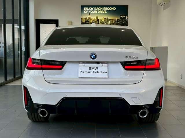 ３シリーズ ３３０ｅ　Ｍスポーツ　ＥＴＣ　クリアランスソナー　オートクルーズコントロール　パークアシスト　全周囲カメラ　ナビ　アルミホイール　オートライト　ＡＴ　パワーシート　Ｂｌｕｅｔｏｏｔｈ　エアコン　パワーステアリング（17枚目）