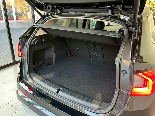 ｉＸ１ ｘＤｒｉｖｅ　３０　ｘライン　ハイラインパッケージ　全方位カメラ　Ｂｌｕｅｔｏｏｔｈ　認定中古車　シートヒーター　ヘッドアップディスプレイ　衝突被害軽減システム　電動パワーシート（10枚目）