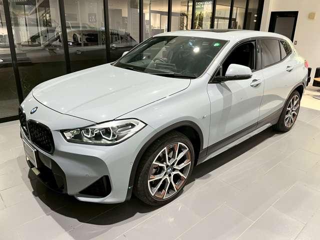 Ｘ２ ｘＤｒｉｖｅ　２０ｄＭスポーツＸエディションジョイ＋　４ＷＤ　ドライブレコーダー　ＥＴＣ　バックカメラ　クリアランスソナー　オートクルーズコントロール　パワーシート　衝突被害軽減システム　サンルーフ　ナビ　ＬＥＤヘッドランプ　電動リアゲート（14枚目）