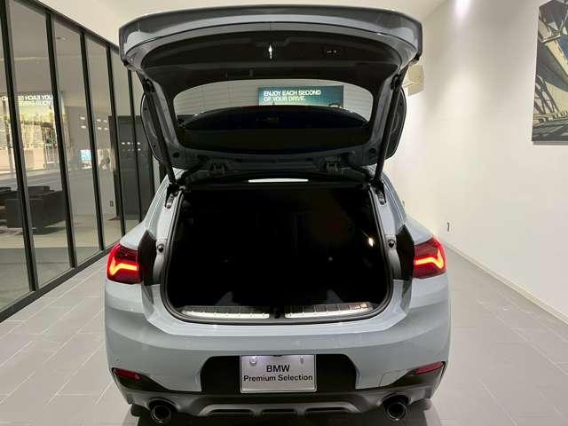 Ｘ２ ｘＤｒｉｖｅ　２０ｄＭスポーツＸエディションジョイ＋　４ＷＤ　ドライブレコーダー　ＥＴＣ　バックカメラ　クリアランスソナー　オートクルーズコントロール　パワーシート　衝突被害軽減システム　サンルーフ　ナビ　ＬＥＤヘッドランプ　電動リアゲート（20枚目）