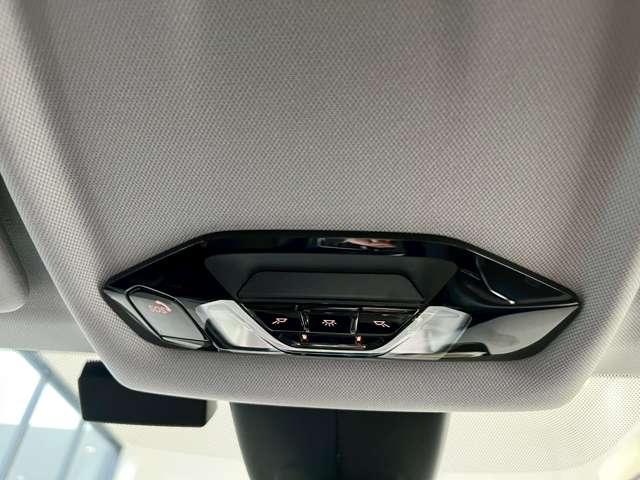 １シリーズ １１８ｉ　ファッショニスタ　ＥＴＣ　バックカメラ　ナビ　クリアランスソナー　オートクルーズコントロール　衝突被害軽減システム　アルミホイール　ＬＥＤヘッドランプ　スマートキー　アイドリングストップ　ＡＴ　盗難防止システム（32枚目）