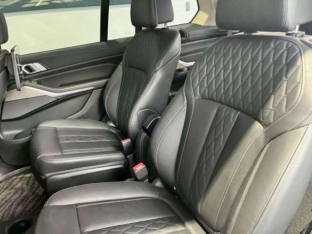 Ｘ７ ｘＤｒｉｖｅ　３５ｄ　４ＷＤ　全周囲カメラ　クリアランスソナー　オートクルーズコントロール　パワーシート　衝突被害軽減システム　サンルーフ　ターボ　ナビ　アルミホイール　スマートキー　アイドリングストップ　ＡＴ（30枚目）