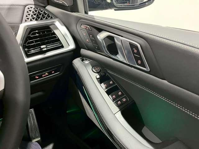 Ｘ７ ｘＤｒｉｖｅ　４０ｄ　Ｍスポーツ　４ＷＤ　ＥＴＣ　オートクルーズコントロール　レーンアシスト　パワーシート　パークアシスト　衝突被害軽減システム　サンルーフ　ナビ　オートライト　ヘッドライトウォッシャー　電動リアゲート　アルミホイール（43枚目）