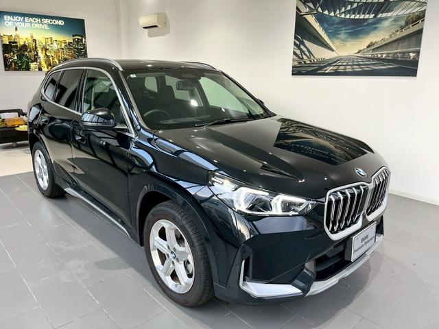 Ｘ１ ｘＤｒｉｖｅ　２０ｄ　ｘライン　認定中古車　全方位カメラ　ヘッドアップディスプレイ　クリアランスソナー　ＡｐｐｌｅＣａｒＰｌａｙ　電動パワーシート（5枚目）
