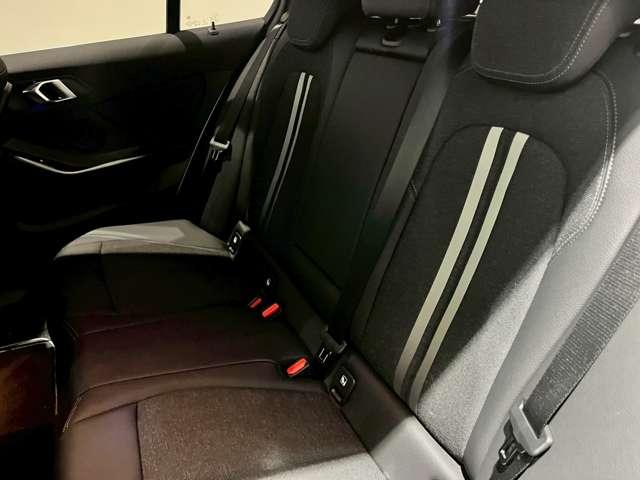 １シリーズ １１６ｉ　ドライブレコーダー　ＥＴＣ　バックカメラ　ナビ　クリアランスソナー　オートクルーズコントロール　衝突被害軽減システム　アルミホイール　ＬＥＤヘッドランプ　ＡＴ　盗難防止システム　ＡＢＳ　ＥＳＣ（28枚目）