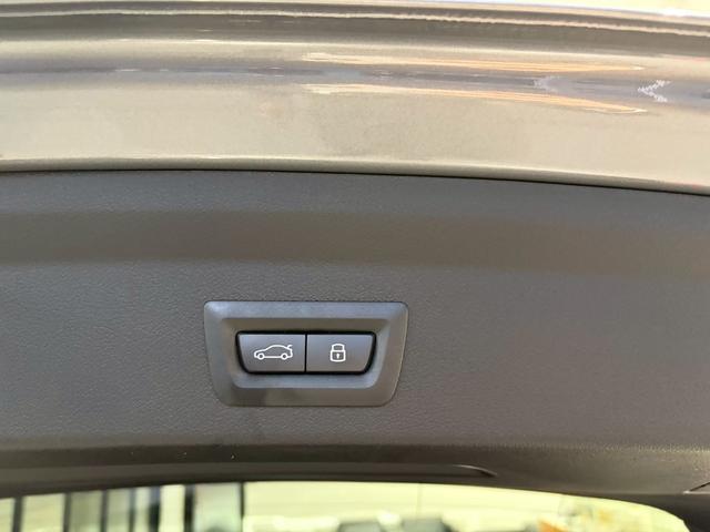 １シリーズ １２０　Ｍスポーツ　認定中古車　アイコニックグロー　全方位カメラ　ＡｐｐｌｅＣａｒＰｌａｙ（16枚目）