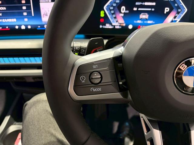 １シリーズ １２０　Ｍスポーツ　認定中古車　アイコニックグロー　全方位カメラ　ＡｐｐｌｅＣａｒＰｌａｙ（18枚目）