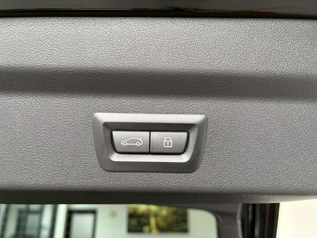 �y�ʎB�e����܂��z�����̕��ł���΂��Ԃ̏�Ԃ��킩�炸�������i�܂Ȃ��Ƃ���������������������Ǝv���܂��B���ǂ��ɂ��˗�������΂��q�l�̋C�ɂȂ�|�C���g�����q�l�̖ڐ��Ŋm�F�����A���v���܂��B