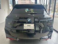【展示場について】九州エリア最大級の展示場常時３０台以上のＢＭＷを展示しております。入庫する予定車両やＮＥＴ掲載が間に合っていない車両も御座いますので是非一度お問い合わせ下さい。 6