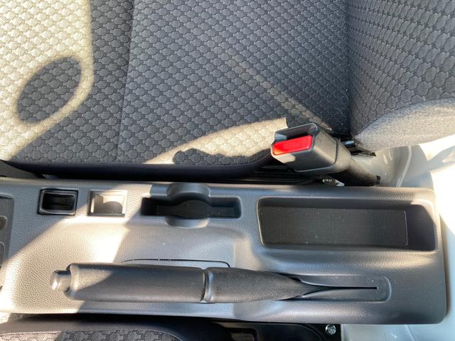 キャリイトラック ＫＸ　７型　ＣＤプレイヤー　衝突被害軽減ブレーキ　オートライト　衝突被害軽減システム　アイドリングストップ　横滑り防止機能　衝突安全ボディ　ＬＥＤヘッドライト　ＣＤプレイヤー　キーレスエントリー（40枚目）